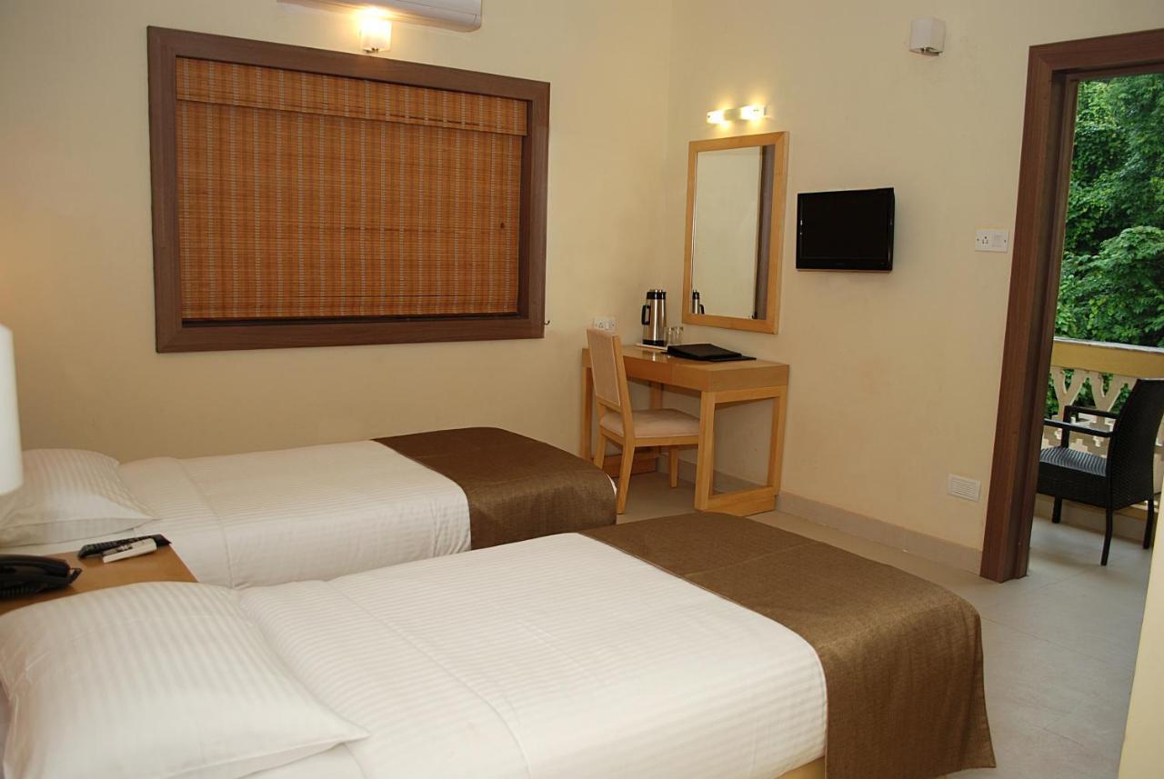 Santa Cruz Sandalwood Hotel & Suites מראה חיצוני תמונה