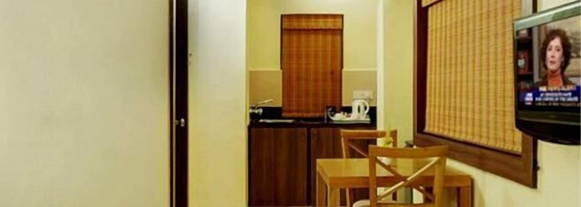 Santa Cruz Sandalwood Hotel & Suites מראה חיצוני תמונה