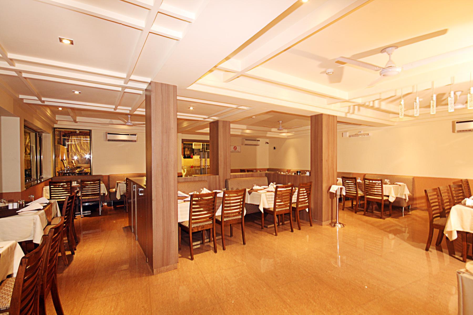 Santa Cruz Sandalwood Hotel & Suites מראה חיצוני תמונה