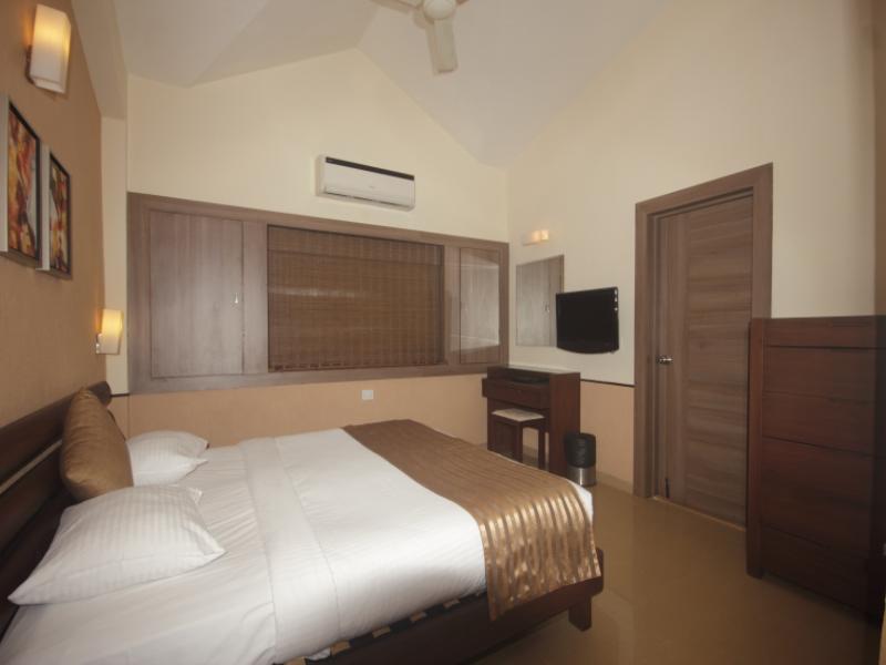 Santa Cruz Sandalwood Hotel & Suites מראה חיצוני תמונה